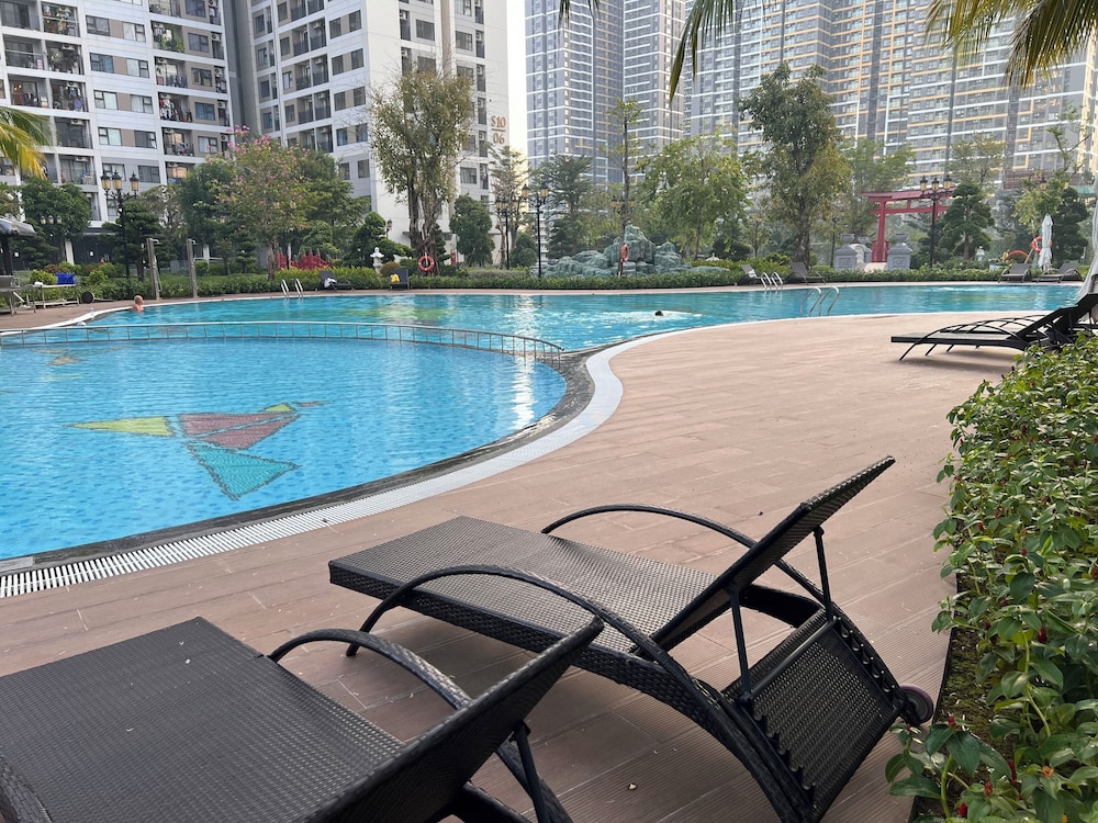 Vinhomes Grand Park Homestay-Sweet Home