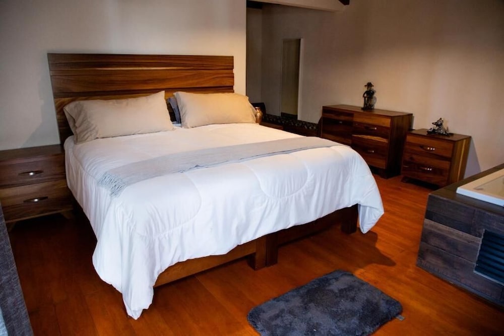 Hotel Boutique La Casa Del Lago