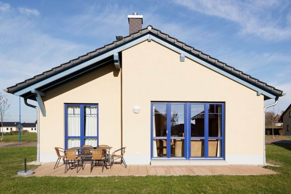 Holiday Home in Markkleeberg Near a Lake