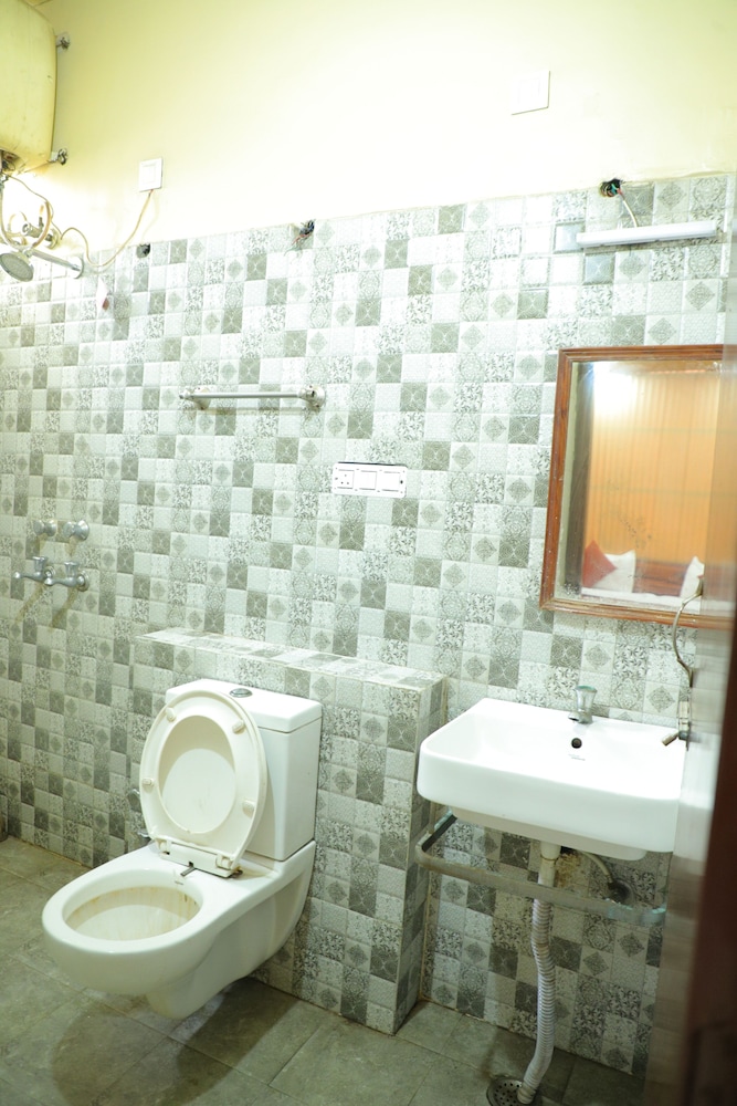 Hotel Shri Bhaskar