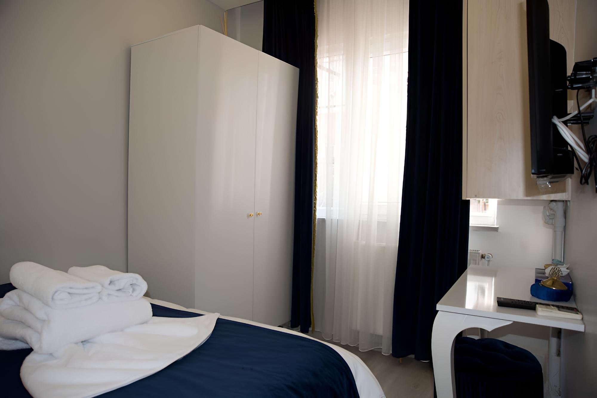 Blue Mosque Suites