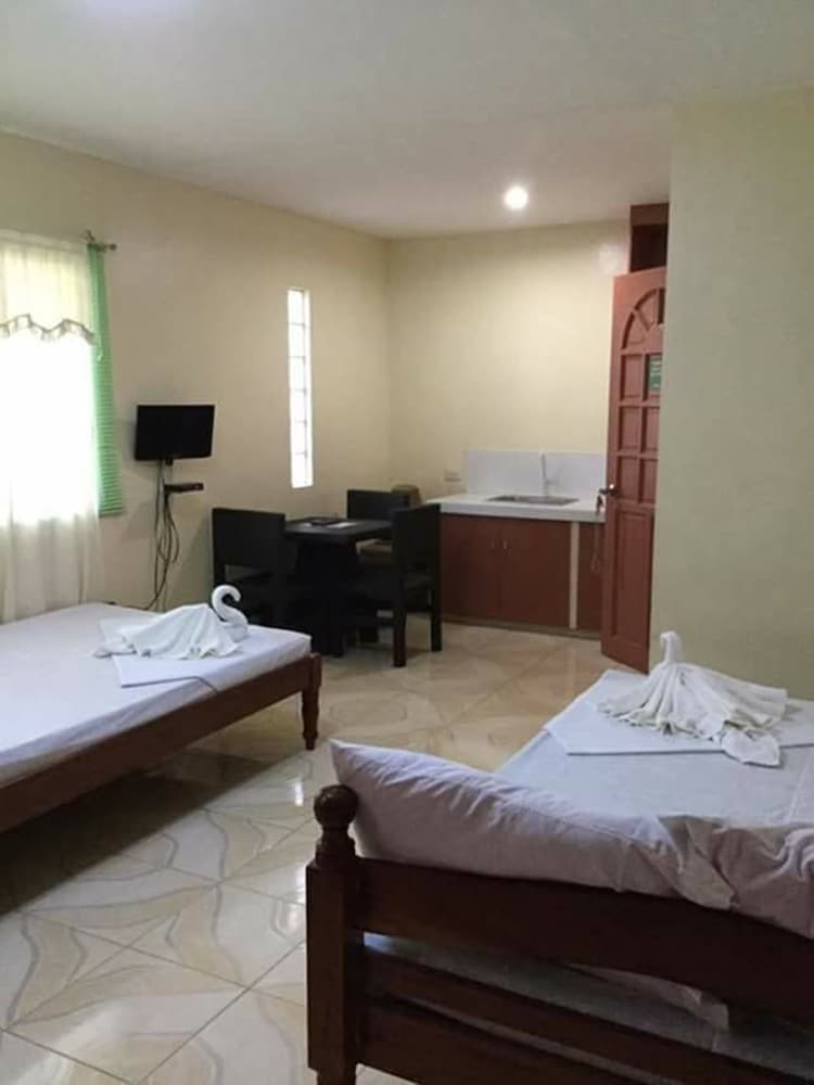N & F Guest House