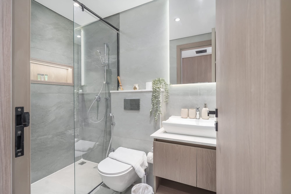 Heart Captivating Studio in Laya Heights