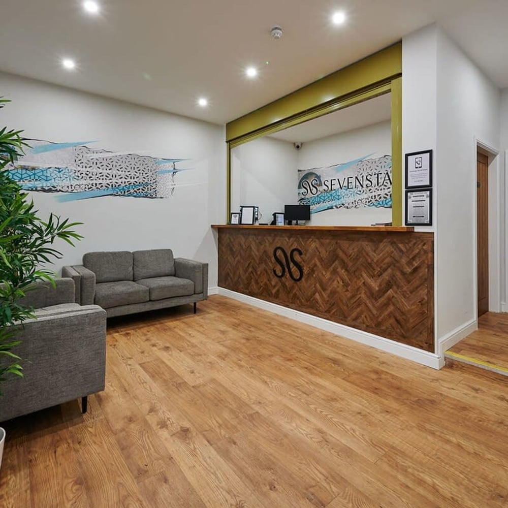 Liverpool Vacations - Host  Stay Standard Room, Sevenstay Apartments - Property Image 3