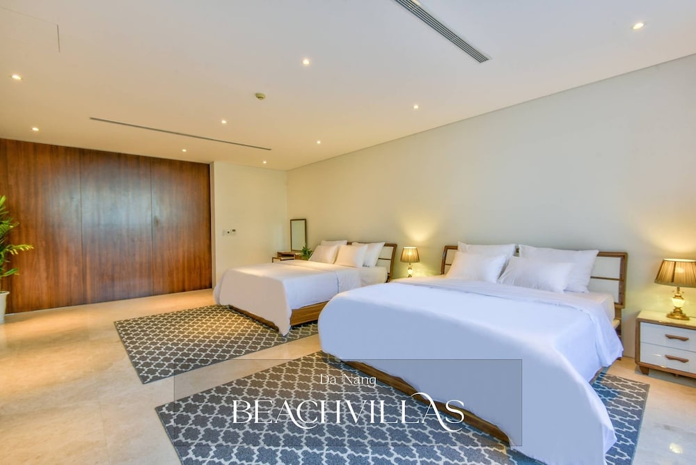 Brand New Beachfront Villa In Five-star Resort view 4