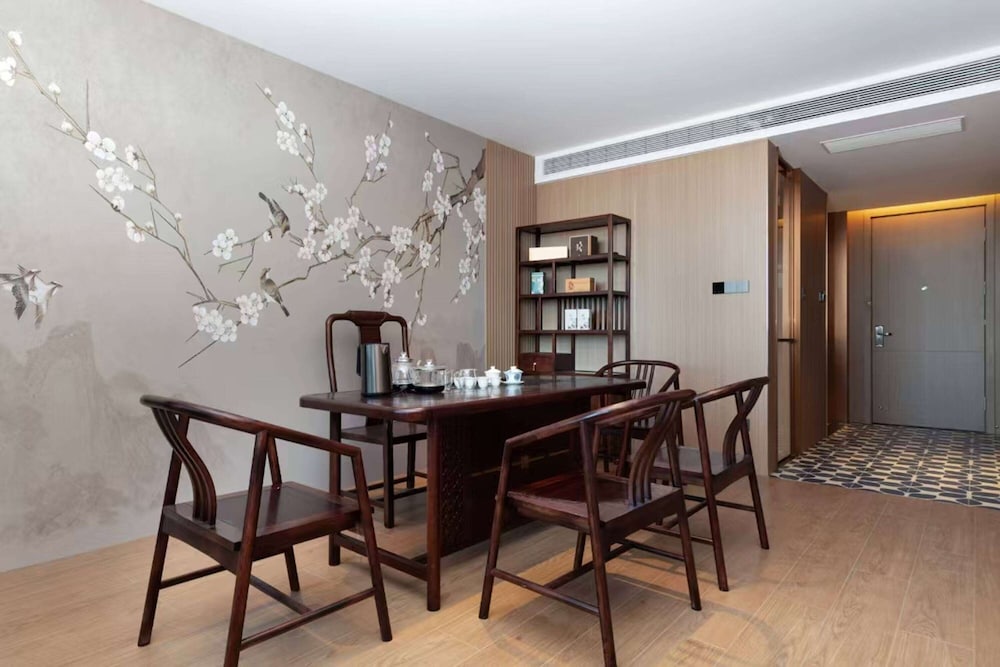 Hawthorn By Wyndham Fenghuang Baiyue