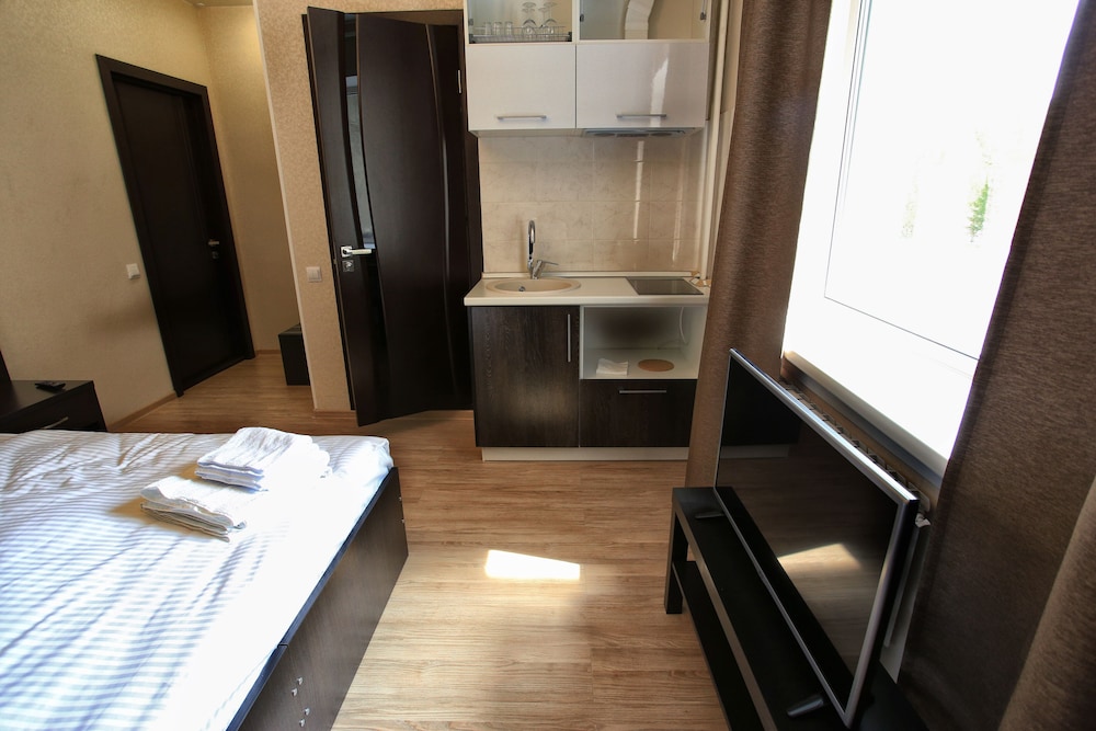G&I Apartments