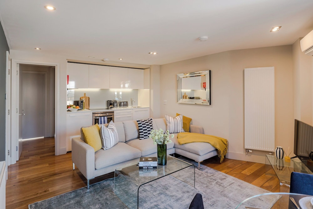 City of London Your Apartment
