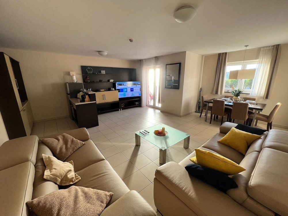 Marina Portorož Family Friendly Apartment 1