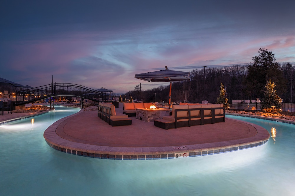 Pigeon Forge Large Cabins
