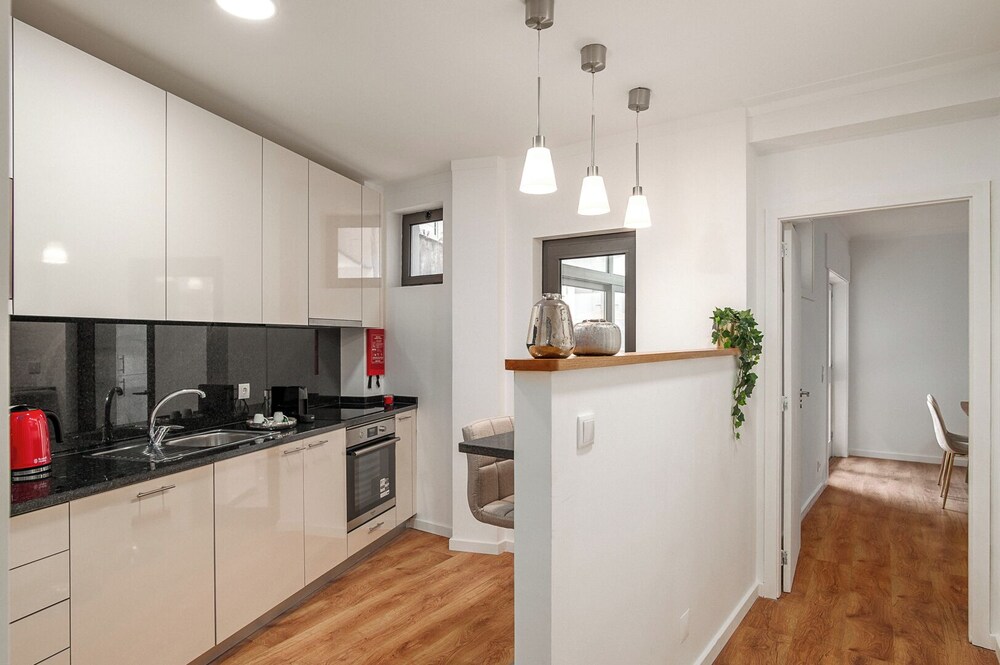 Gaia23 · Lovely 2-bed w/ Parking Amazing View