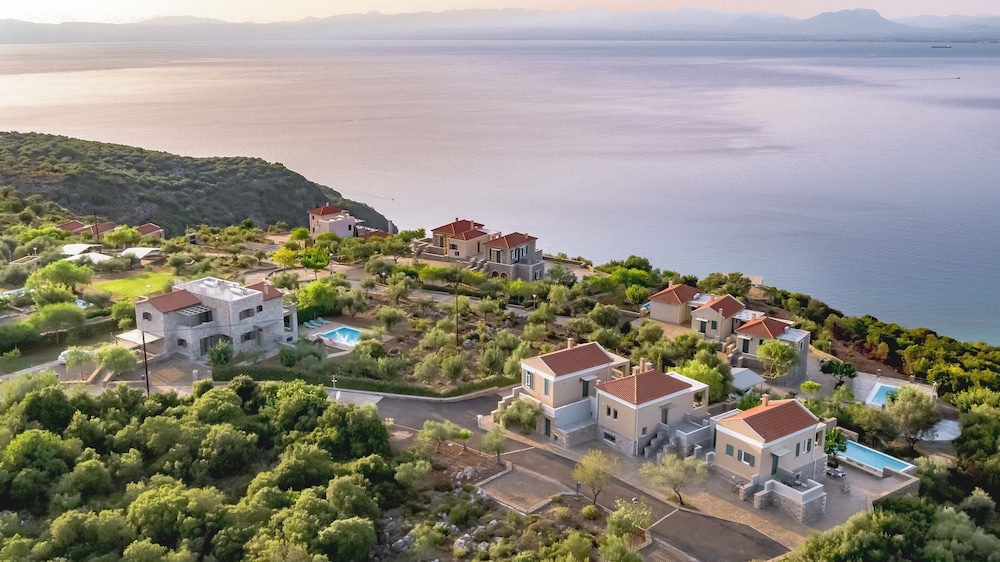 Searocks Exclusive Village