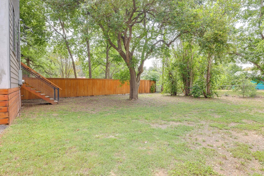 2 Mi to Dtwn San Marcos: Spacious Home w/ Yard!