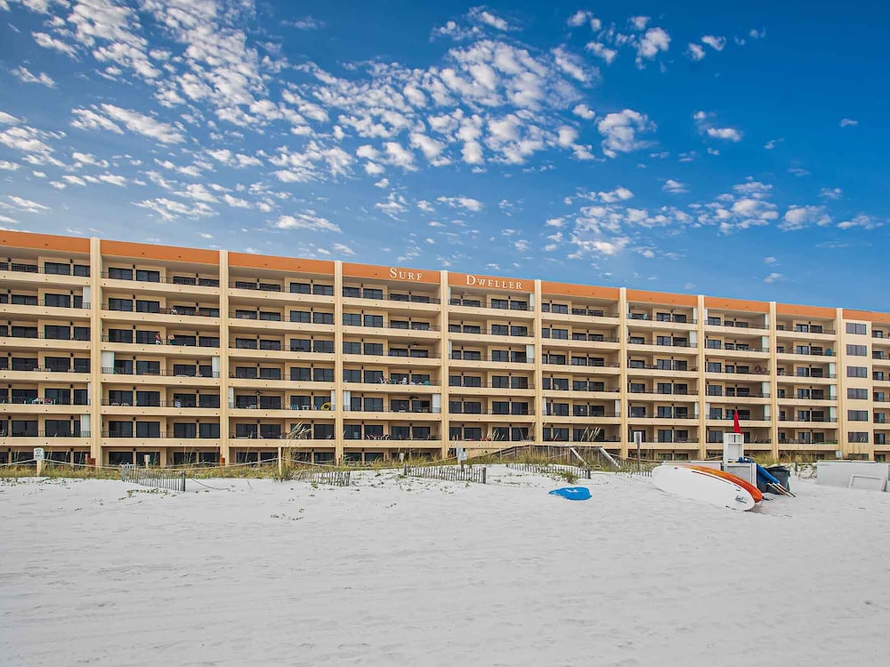 Hotel Surf Dweller by SVR - Image 1