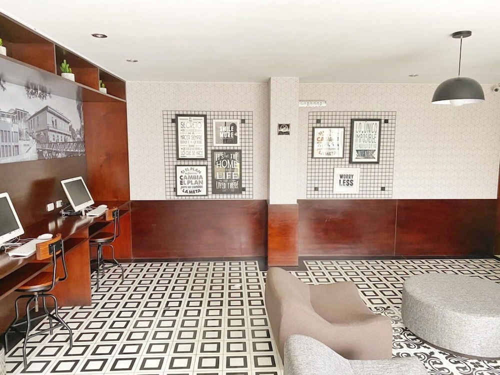 lounge