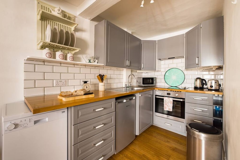 2 Bed Homely Apartment Near British Museum