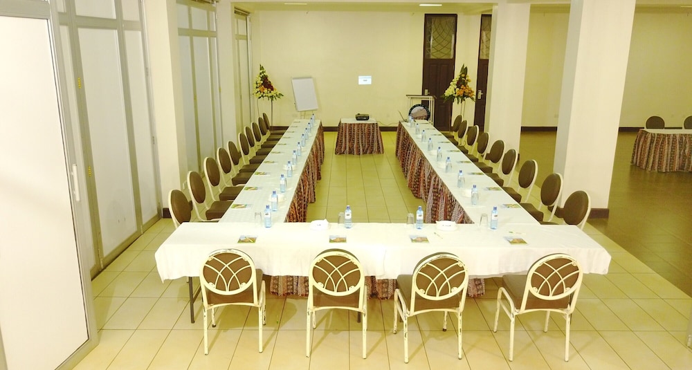Rainbow Ruiru Resort
