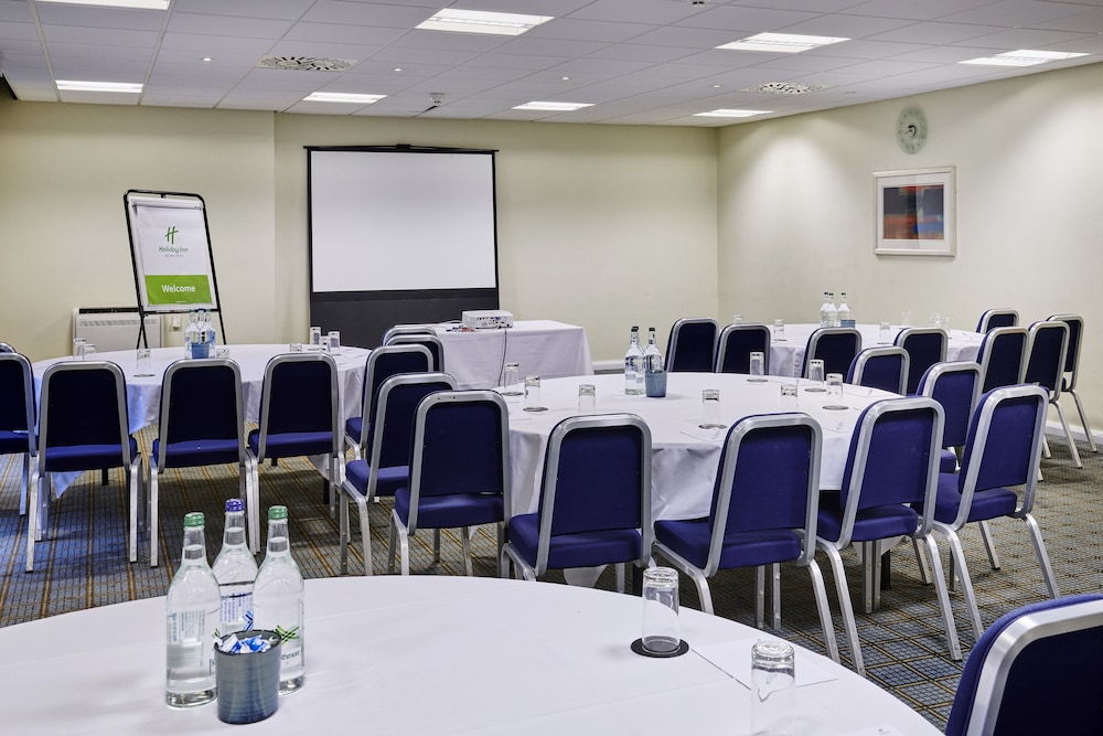 Taunton Vacations - Holiday Inn Taunton, an IHG Hotel - Property Image 4