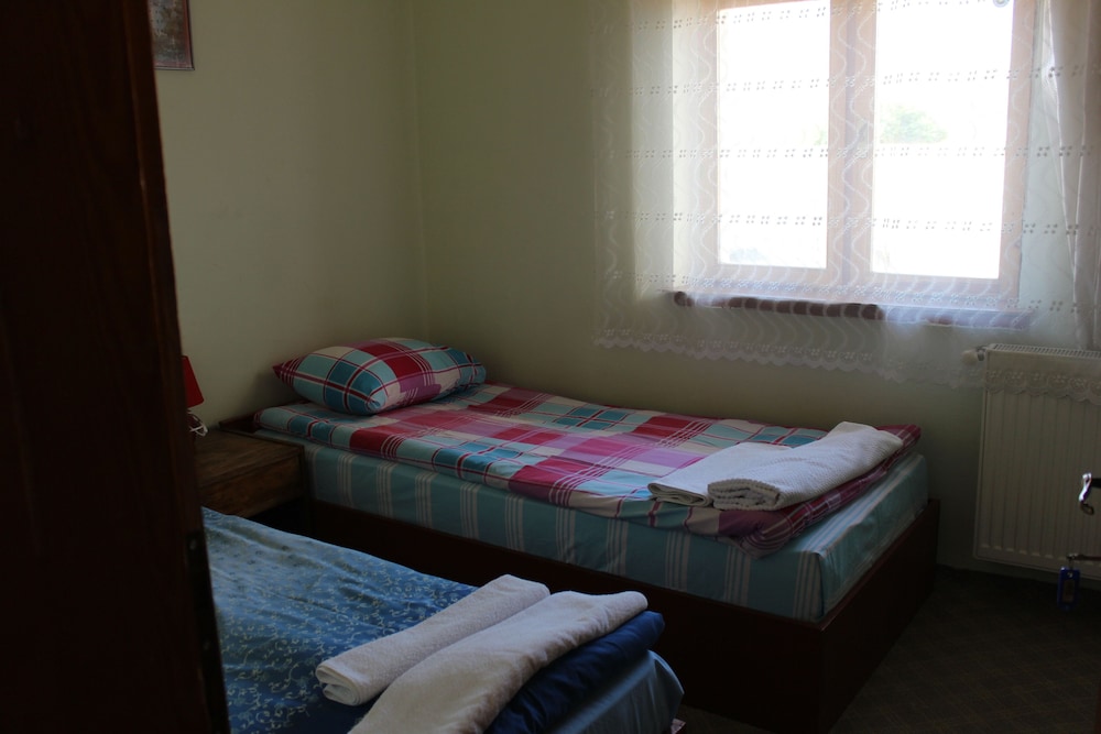 Valleypark Hotel - Hostel view 2