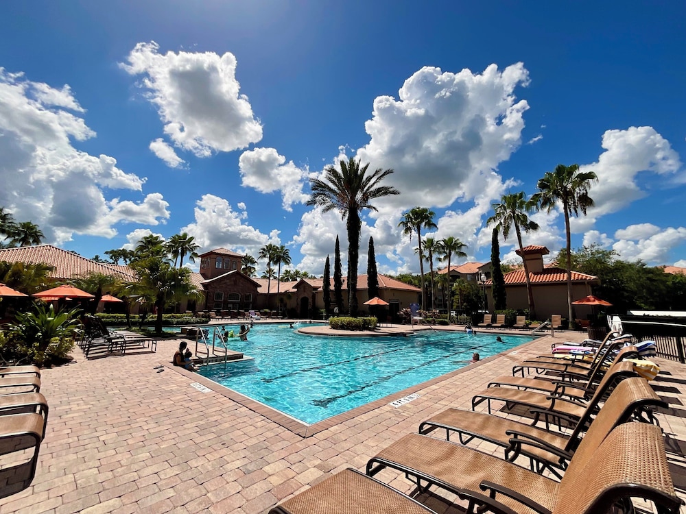 Good Times at Tuscana 2 BDR - Image 2