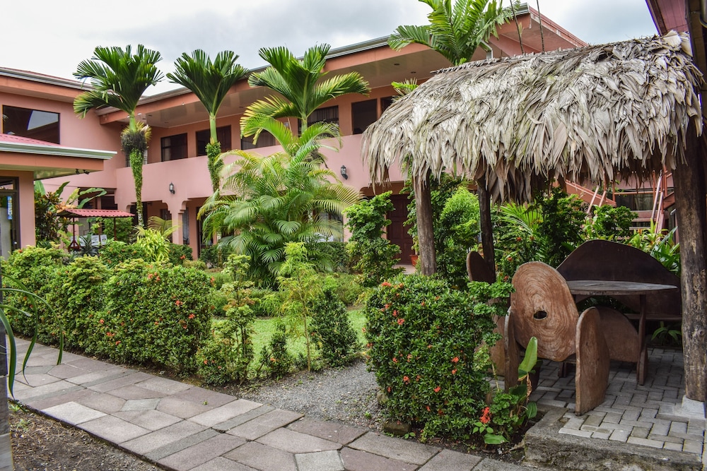 Hostel La Choza Inn