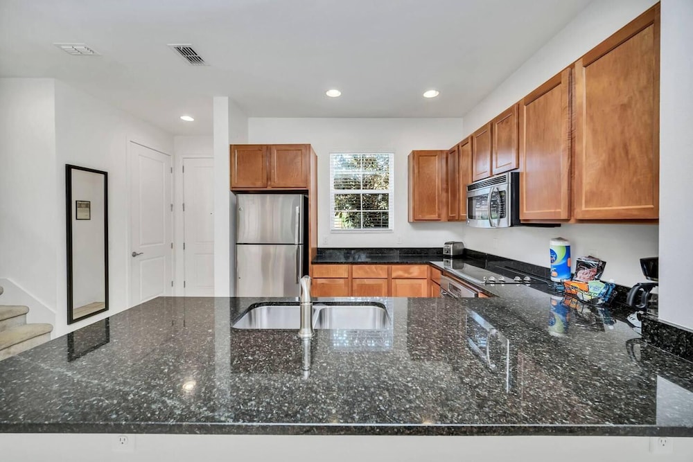 Regal Oaks 2bed Vacation Home in Kissimmee
