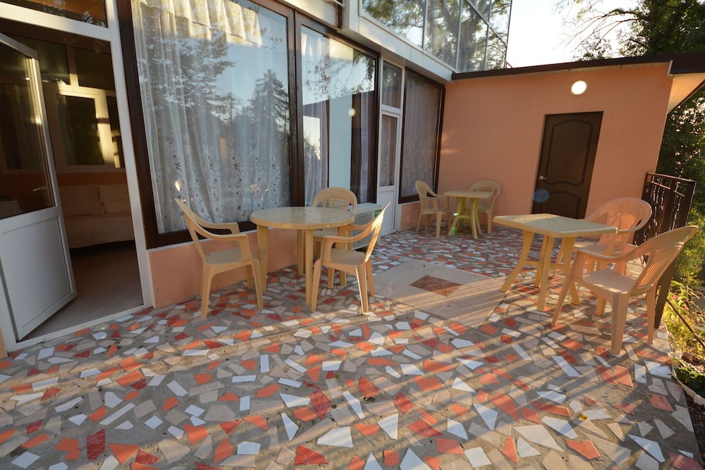 Guest House Irina