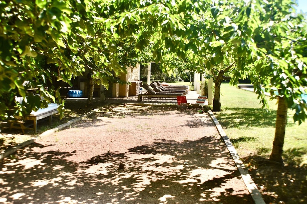 New Bastide Couronne d Aix Luxury in Aix-en-provence A Sophisticated Retreat for Families and Friends