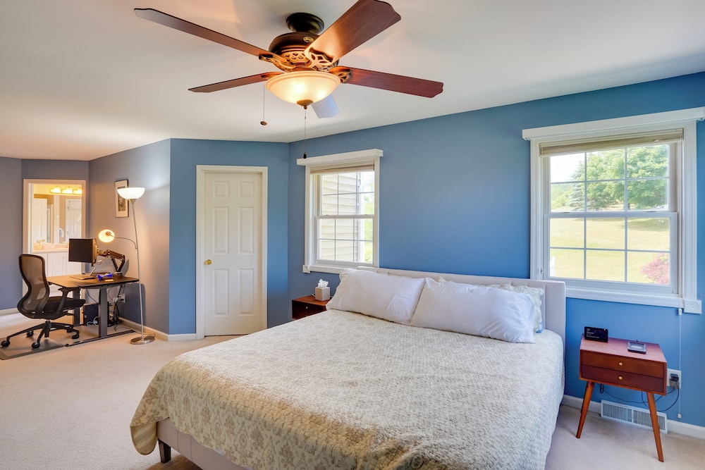 Expansive Upstate Home w/ Home Theater! view 2