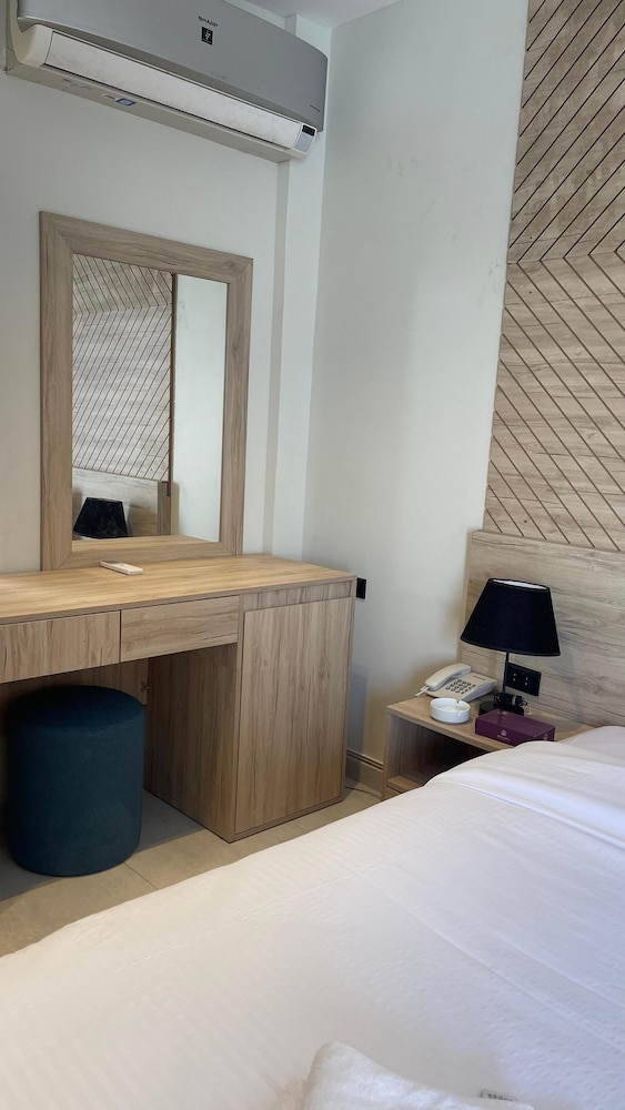 Rivana Residence New Cairo - Pool & GYM Access