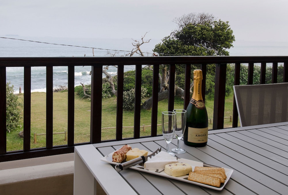 6 Dolphin Views - Near Umdloti Beach view 4