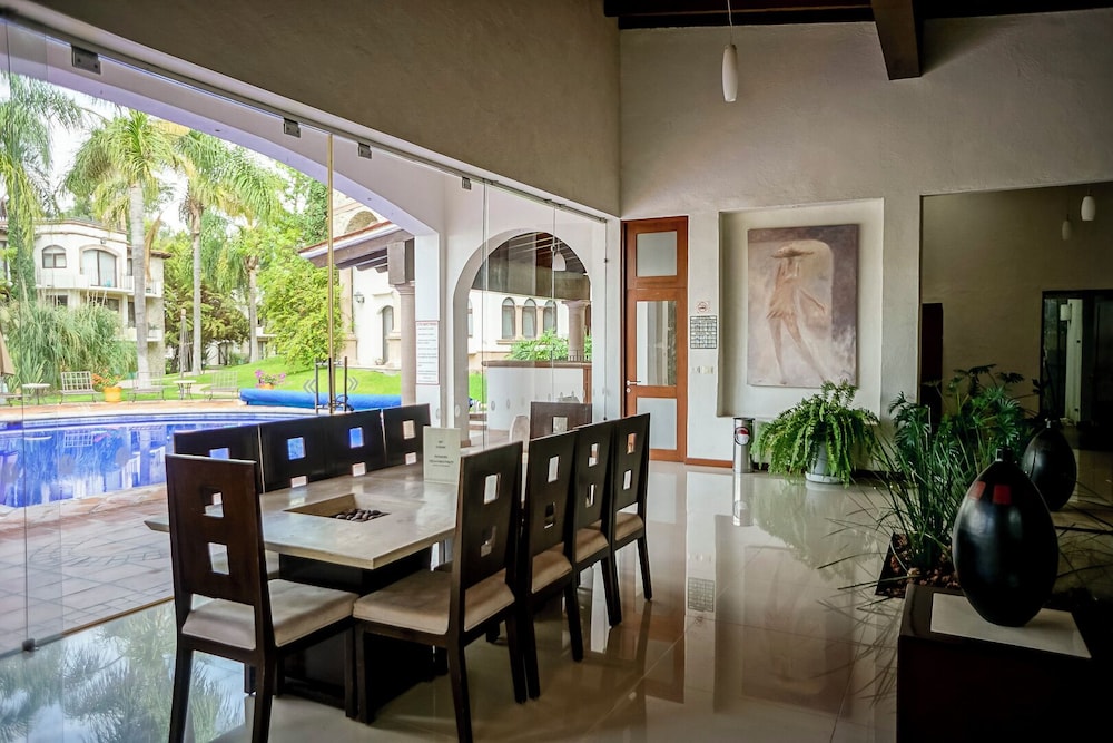 Prime Location w Amenities in San Miguel