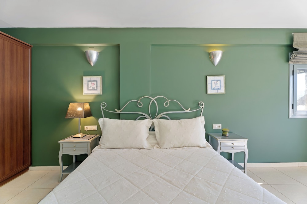 Aerinon Guesthouse