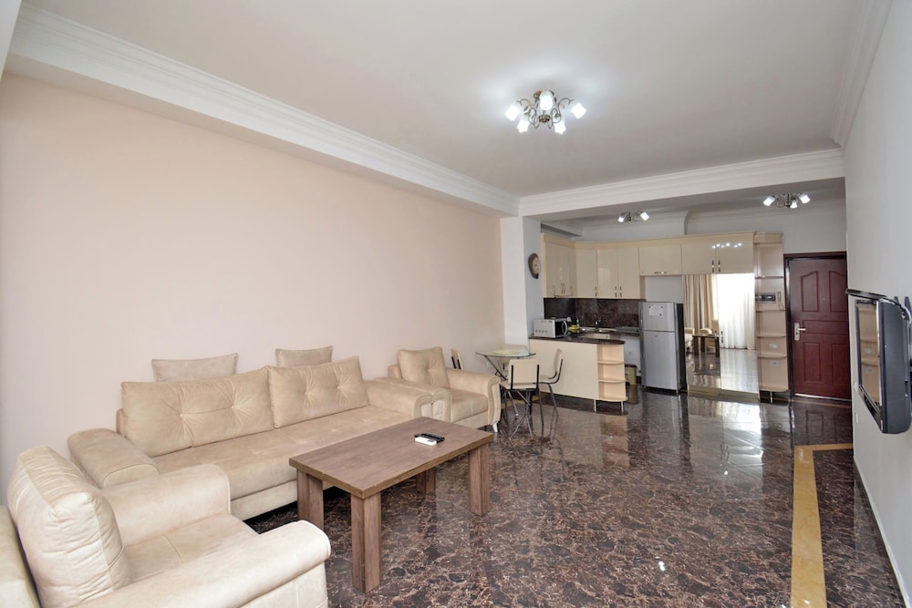 Apartments by Luxe Group BU944