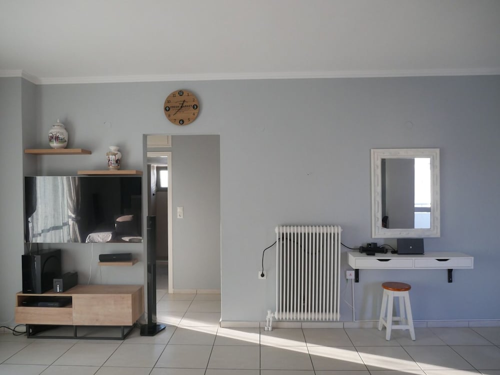 Gio s Central Cosy Apartment With Private Balcony