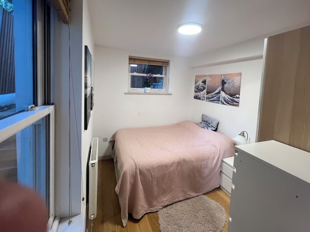 Charming 2bedroom flat in Shepherds Bush