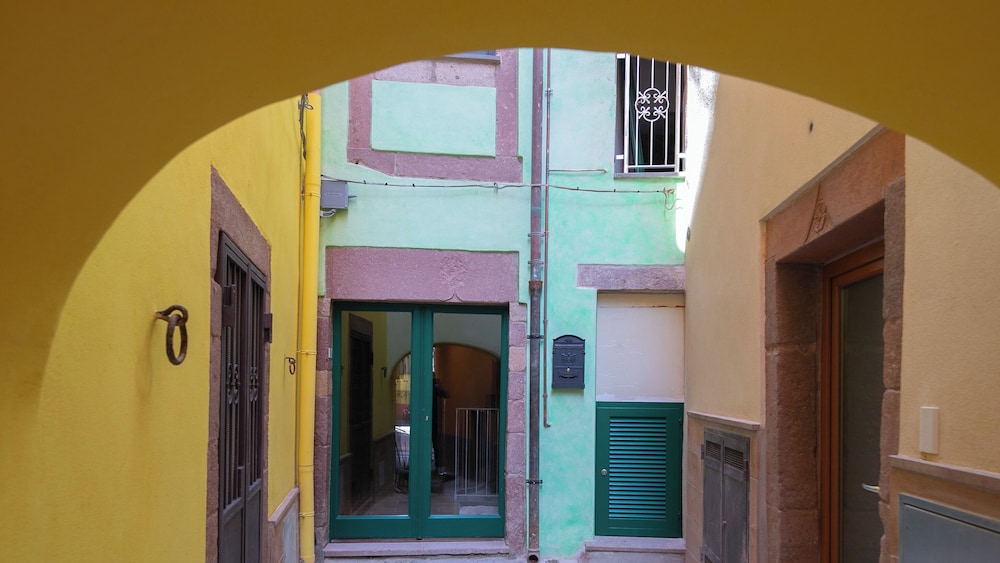 Sardinian Gallery Fonte