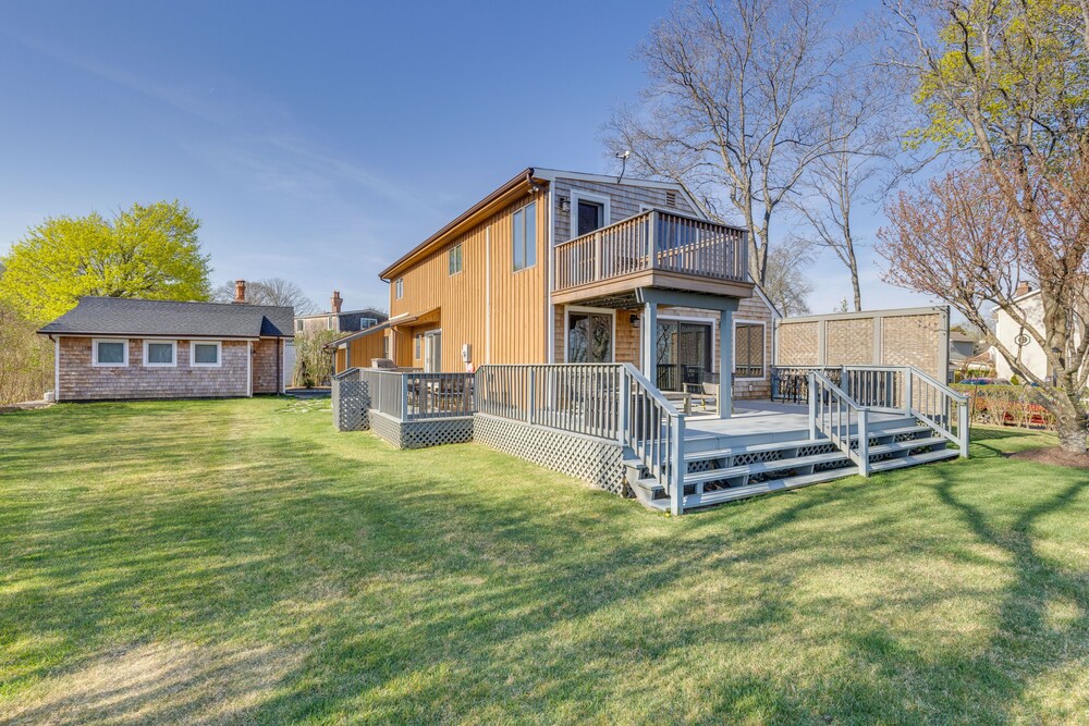 Amazing Rocky Point Retreat Overlooking the Sound! - Property Image 4