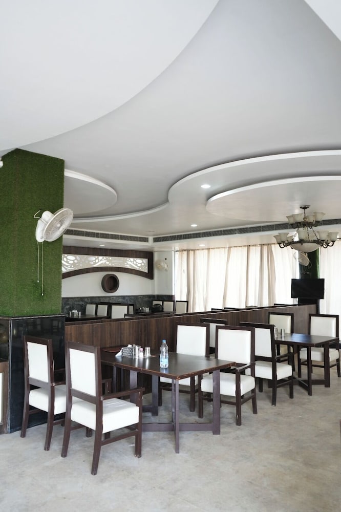 Vivaan Haveli