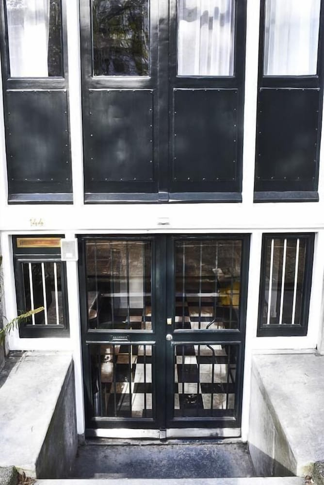 Downtown Room In Canal District