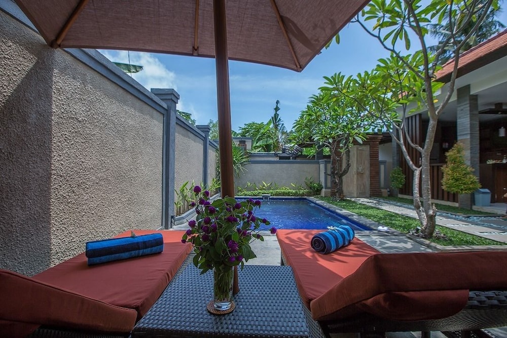 Villa Twin Lovina