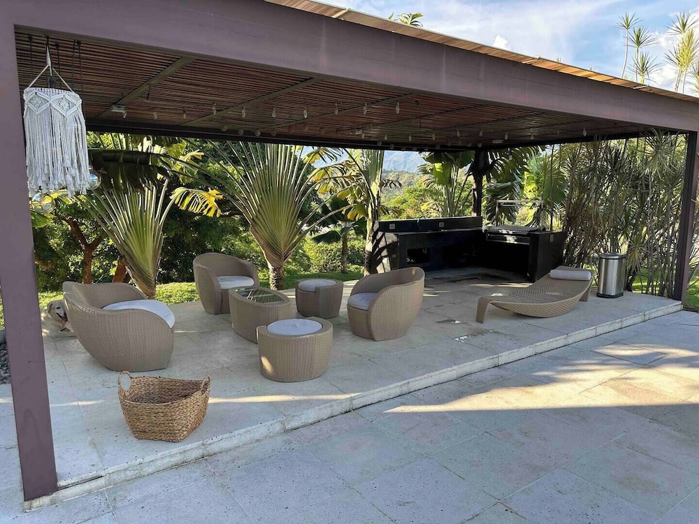 Casa Rio Adentro