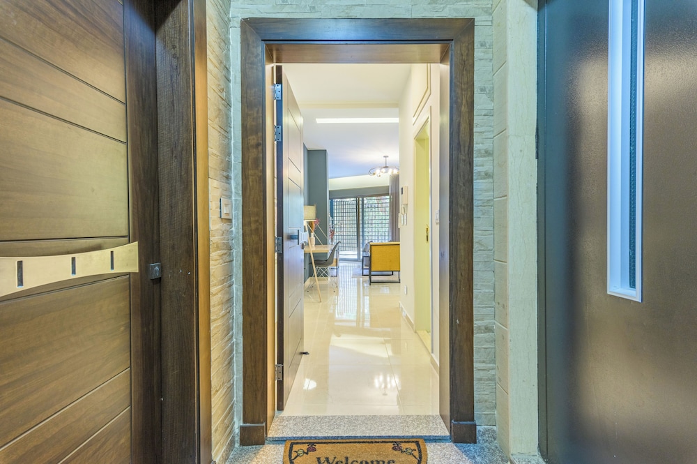 Orano -Chic 2-Bedroom Apt in Bsalim