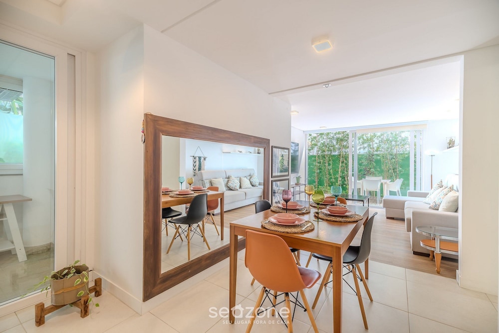 Beautiful Apart w/ Balcony 500m From Beach Nng0102