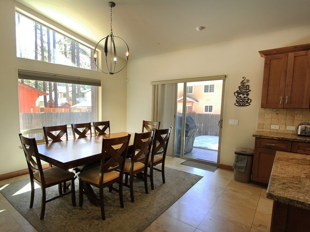 Hch0946 - Angora Retreat 4 Bedroom Home