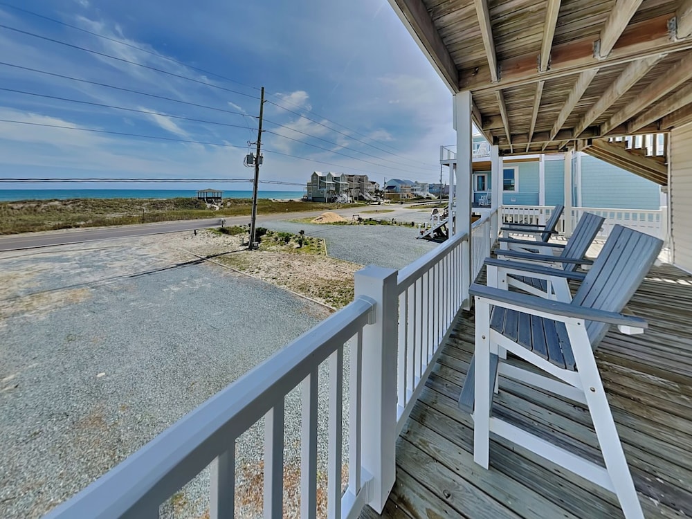 Starfish Escape by Topsail Realty