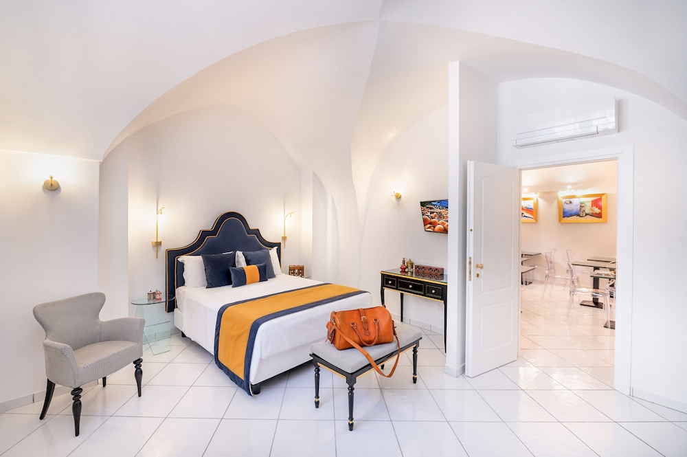 Amalfi Resort