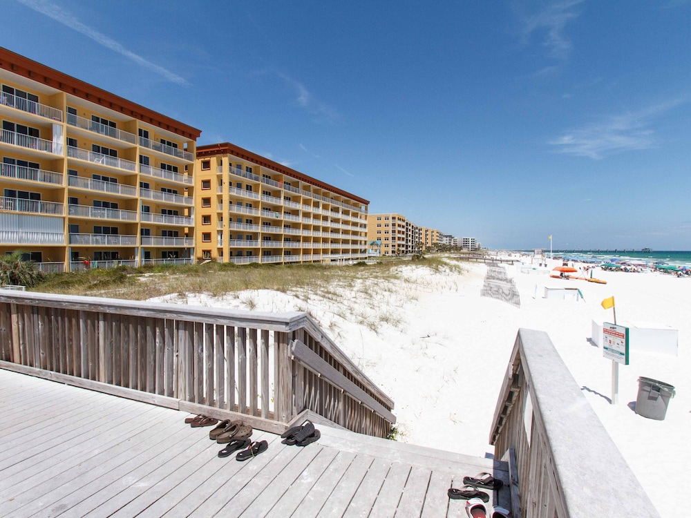 Gulf Dunes 101 by Brooks and Shorey Resorts