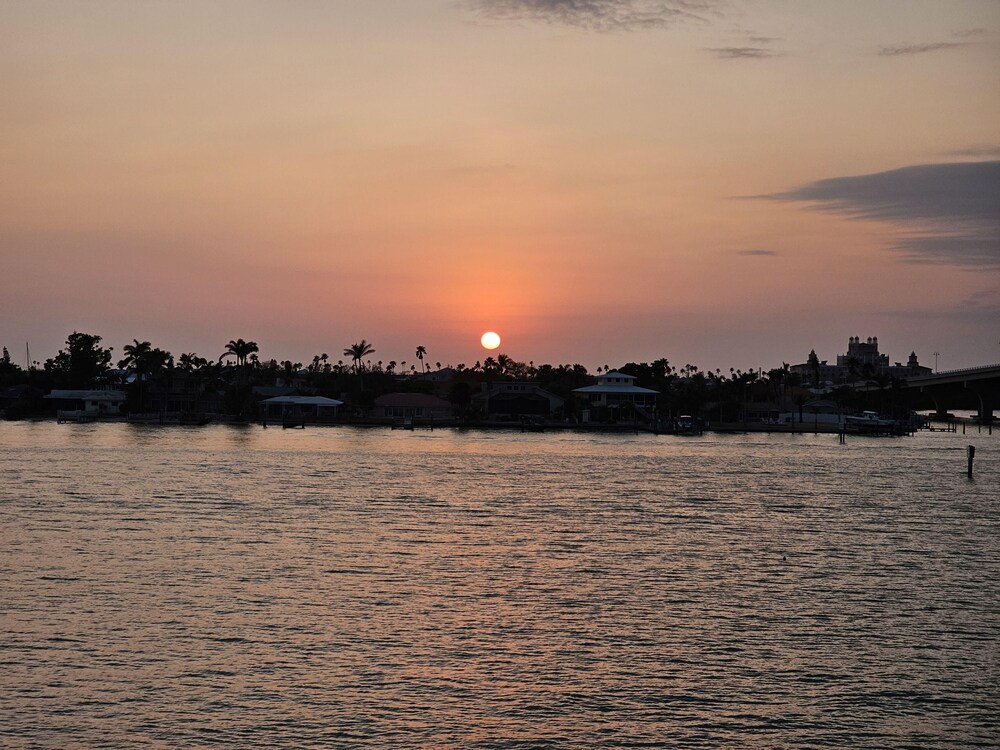 Bahia Del Mar 9-317
