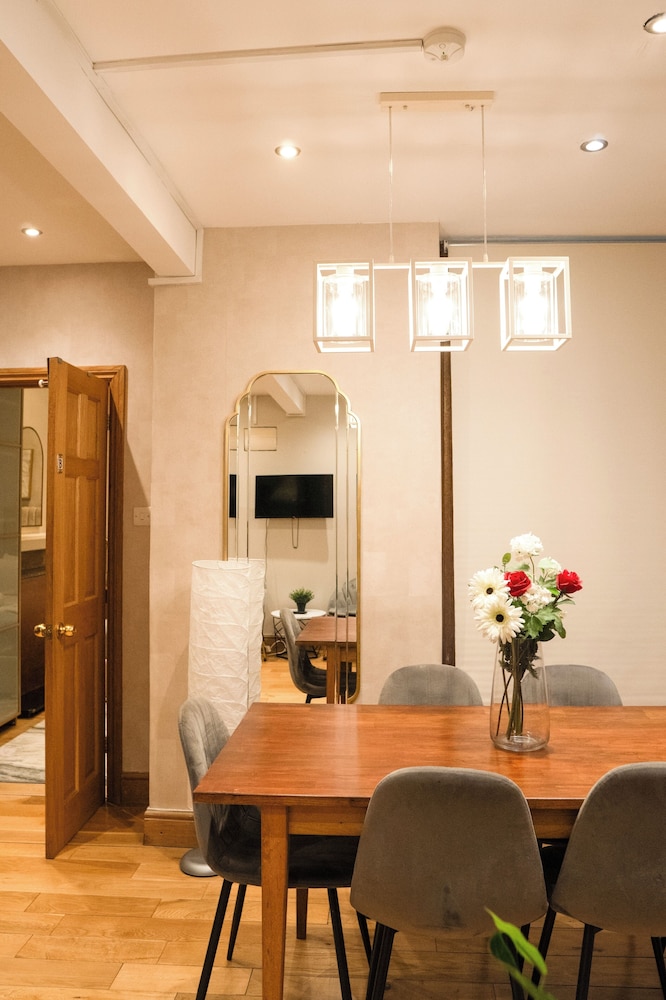 Imperial Earls Court Apartments
